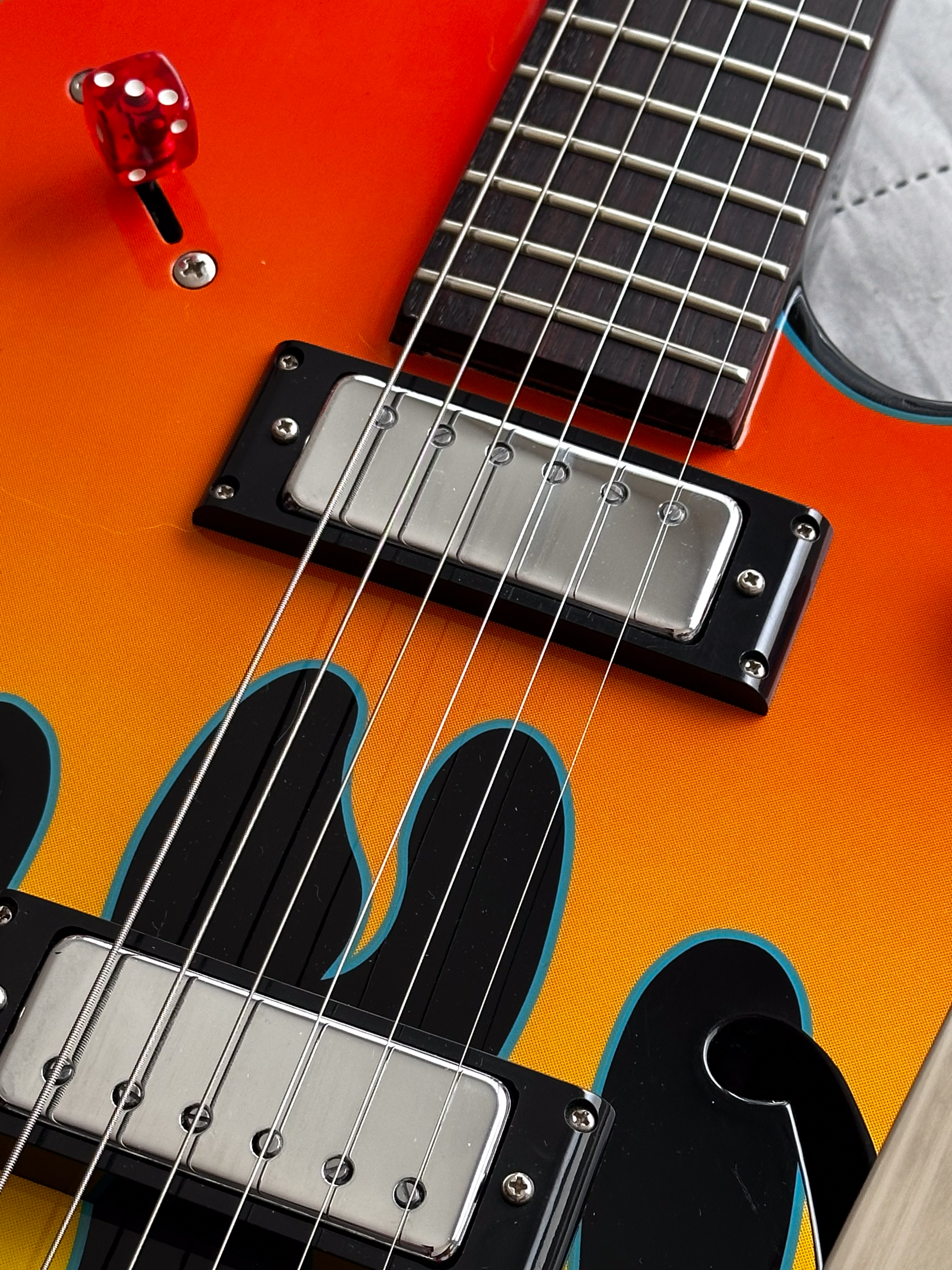 【Epiphone】Flamekat Ebony　Flame Graphic Epiphone Flamekat (1999 - 2005) | Reverb