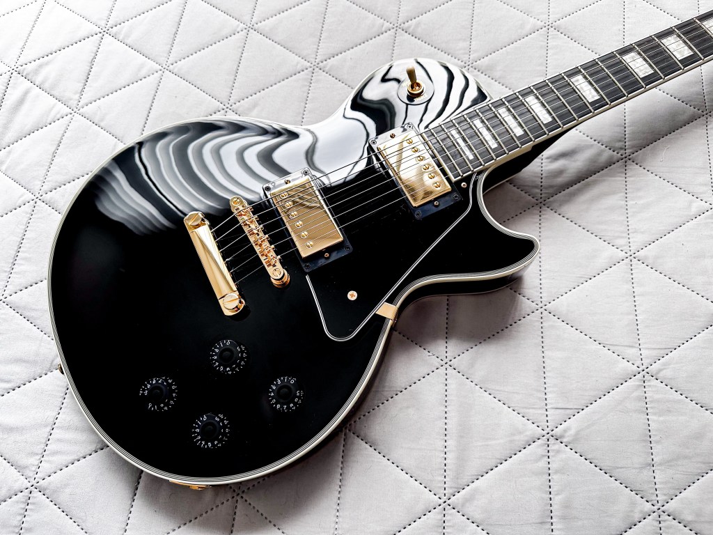 A Look at the Gibson Les Paul Custom&nbsp;Legacy