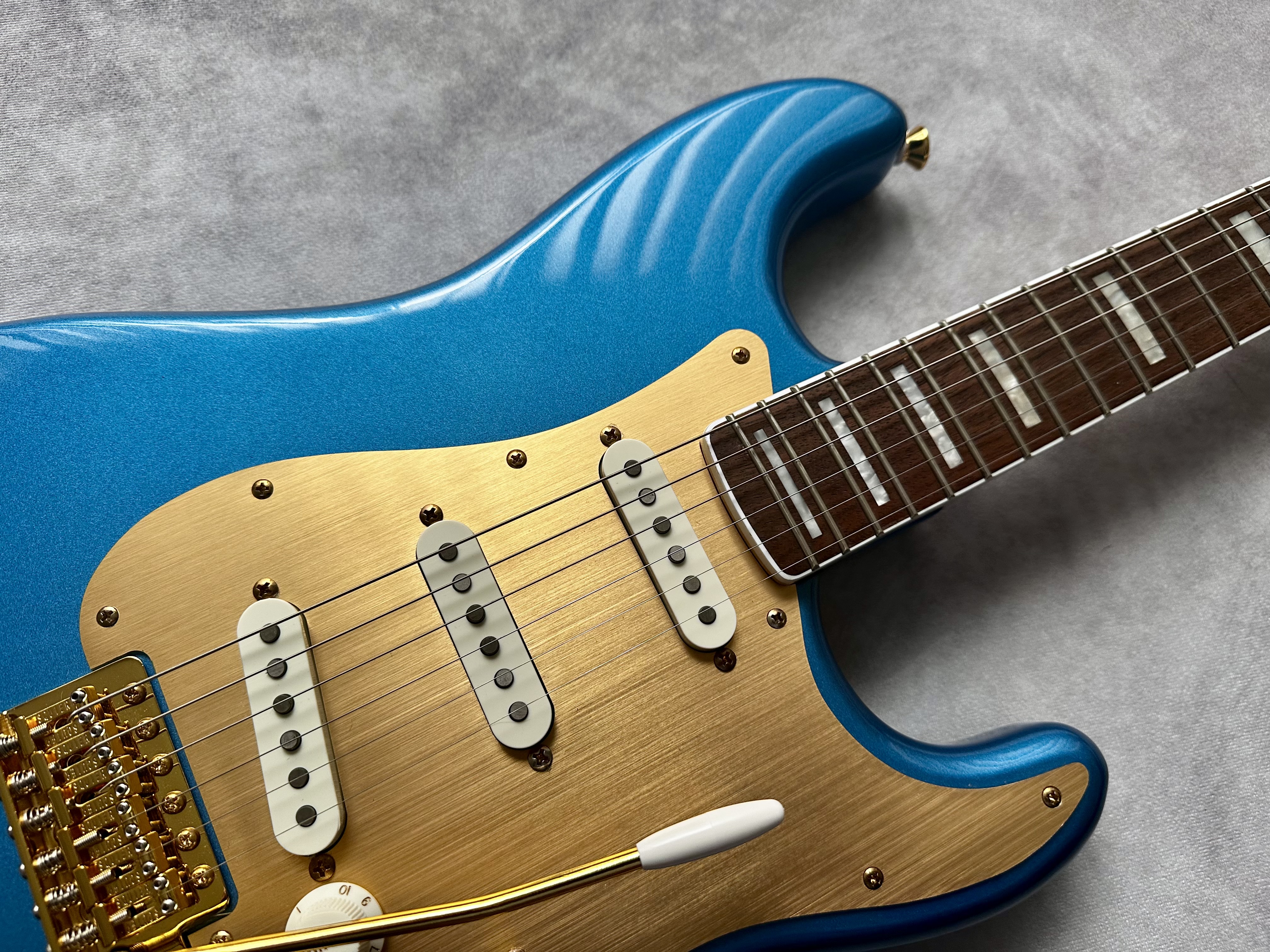 Squier's 40th Anniversary Strat in Lake Placid Blue: The Good, the