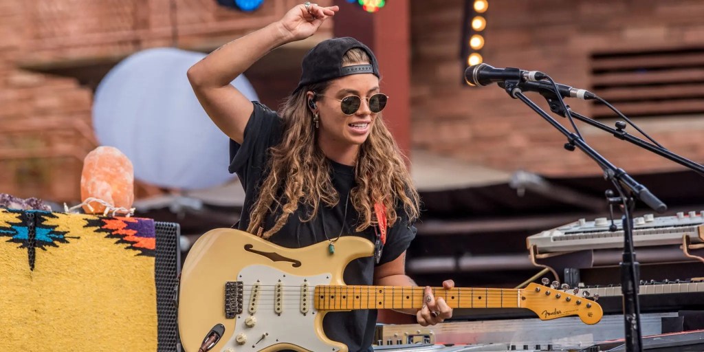 Tash Sultana: The Multi-Instrumental Maverick Redefining Modern&nbsp;Music