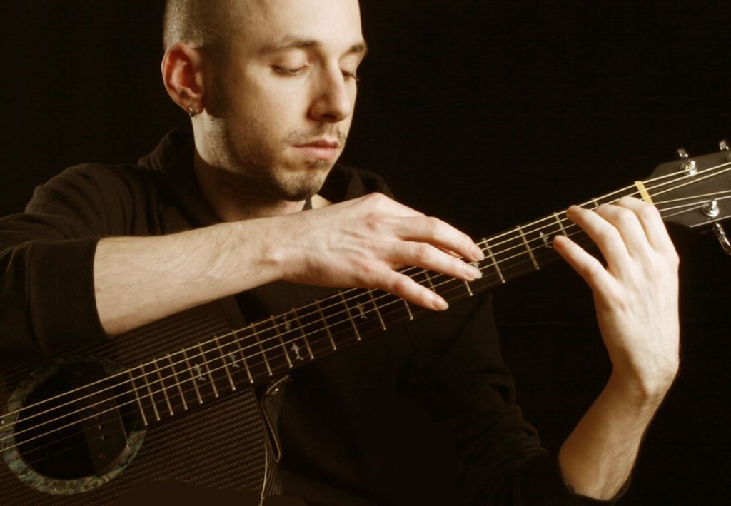 Erik Mongrain: Revolutionizing Acoustic Guitar with Percussive Fingerstyle and Emotional&nbsp;Mastery
