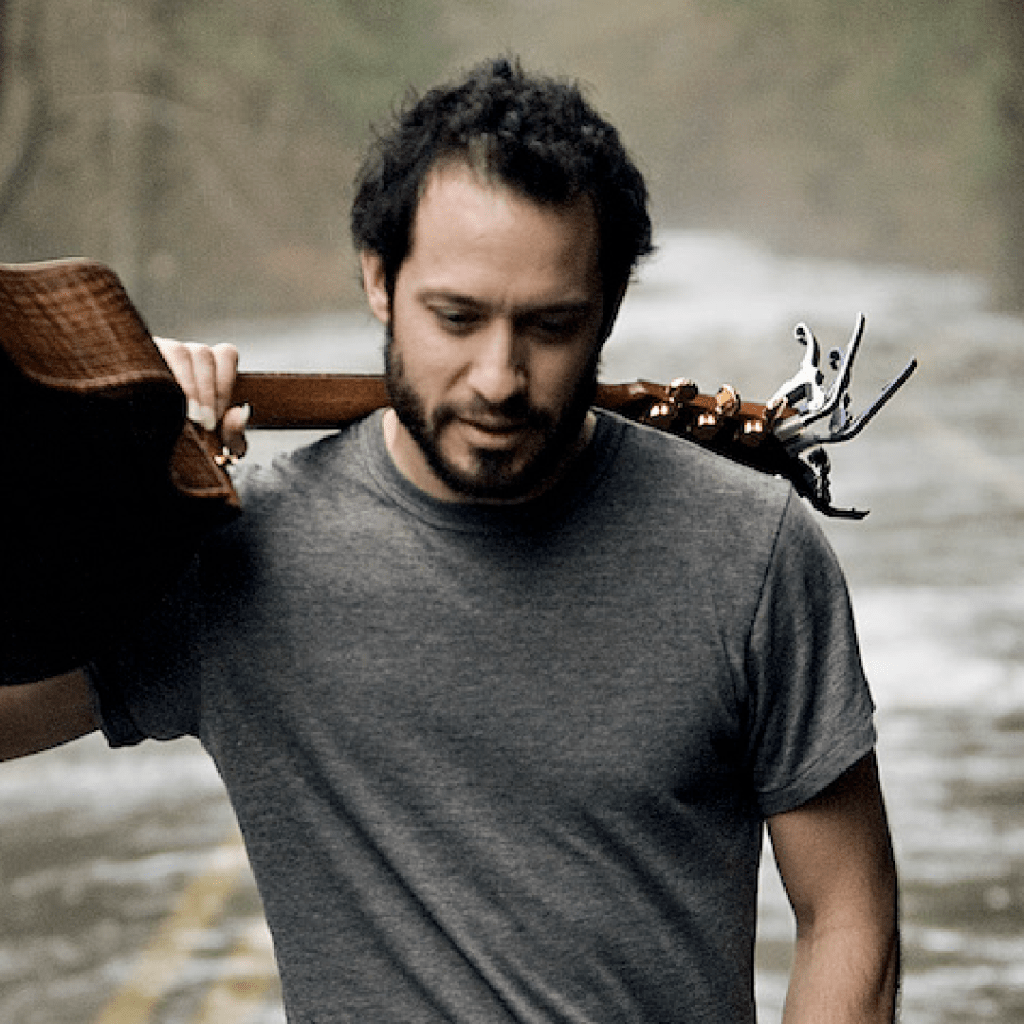 Trace Bundy: Redefining&nbsp;Fingerstyle