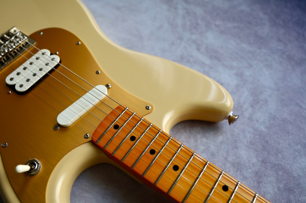 Squier Duo-Sonic HS Review: Small Guitar, Big&nbsp;Personality